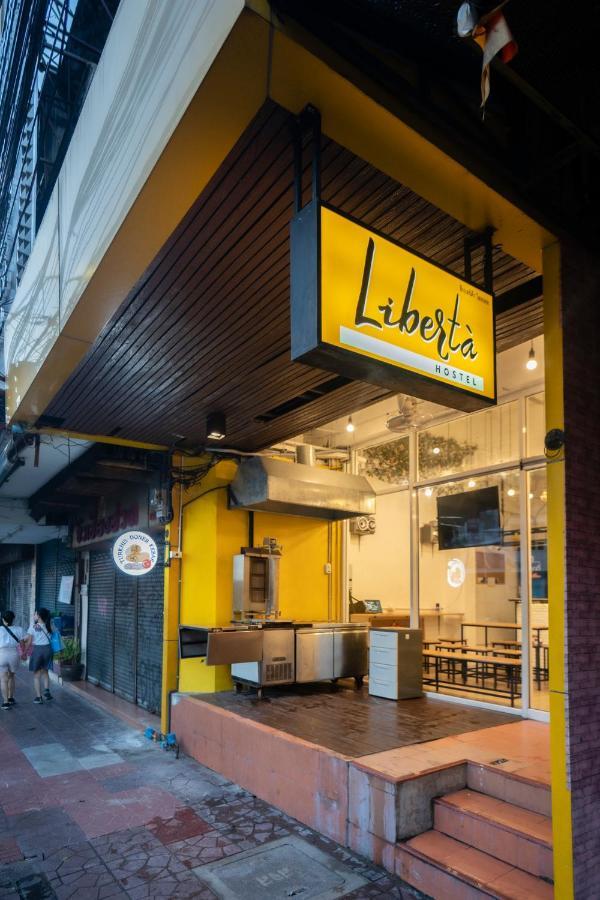 Liberta Hostel Банкок Екстериор снимка